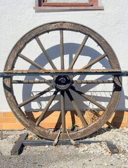 Siedlerhäusl - ehemalige Hofstelle - mit Nebengebäuden in idyllischer Wohnlage - Unterschleißheim