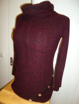 Kleid mit Rollkragen - Größe M - Freilassing