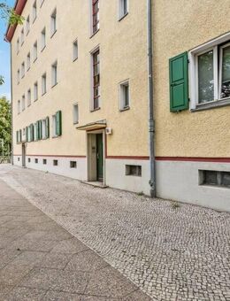 Kapitalanlage: 2-Zimmer Hochparterre-Wohnung in Top-Lage in Prenzlauer Berg - Berlin