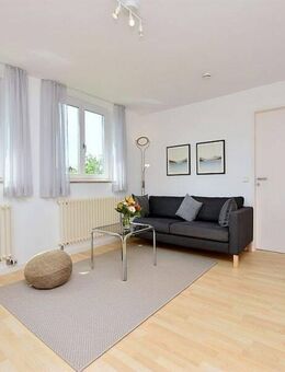 Wunderschöne, modern möblierte Wohnung mit Terrasse in Stuttgart Feuerbach - Stuttgart