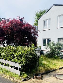 Sonniges 5- Zimmer- Familiendomizil in ruhiger Wohnlage inkl. Garage - Norderstedt