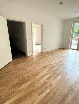 *ERSTBEZUG* 2-Raum-Wohnung mit Duschbad, Einbauküche und großer Terrasse - Leipzig