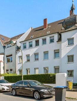 Charmante 4-Zimmer-Wohnung mit Balkon und großzügigem Garten in Düsseldorf - Düsseldorf
