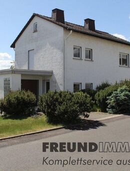 Einfamilienhaus mit Garten - Neukirchen (Hessen)