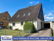 Solides Zweifamilienhaus mit Entwicklungspotenzial in Lübeck/Kücknitz - Lübeck