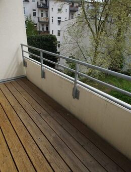 Südvorstadt-Flair: 3-Zimmer-ETW mit Balkon & Aufzug - Leipzig