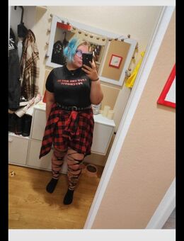 Karierter Roter Rock Punk Goth Emo Sexy - Gauting