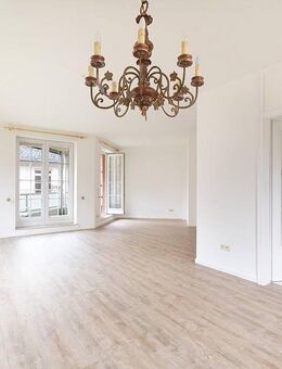 Lagejuwel in Othmarschen - Helle 3-Zimmer-Wohnung nahe Waitzstraße - Hamburg