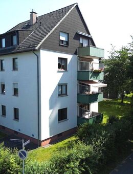 Helle 3-ZKB-Wohnung mit Balkon in zentraler Lage von Kassel-Wolfsanger! - Kassel