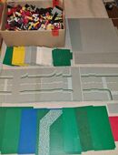 Lego ca. 6 Kg plus Figuren plus Platten!!! in 10627