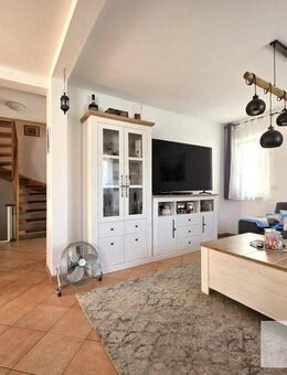 Erlensee - Massives Einfamilienhaus Energieeffizienzklasse B mit großzügigem Grundstück und Garten - Erlensee