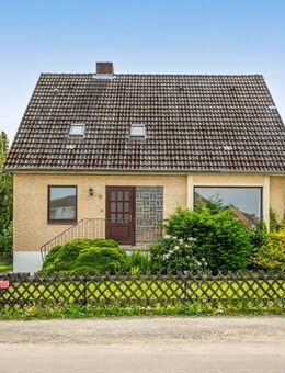 Viel Platz und großes Potenzial - Einfamilienhaus mit Gartenidylle in Hamburg-Seevetal (Hittfeld) - Seevetal