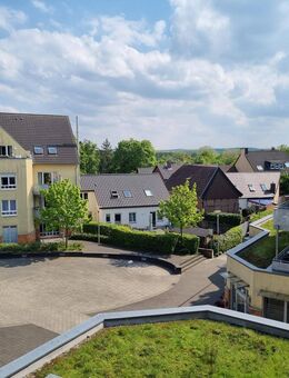 Haltern Am See: Schöne Dachgeschoss Wohnung mit Balkon in der Innenstadt von Haltern am See - Haltern (See)