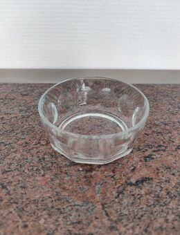 2 Glasschalen d: 11,0 cm - Essen
