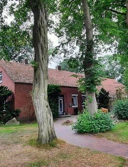 Landhaus/Resthof, Pferdehaltung möglich auf großem Grundstück - Apen