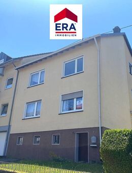 EIN,- BIS ZWEIFAMILIENHAUS, MEHRGENERATIONENHAUS, RUHIGE NEBENSTRASSE, IN RIEGELSBERG - Riegelsberg