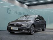 VW Passat Variant, GTE, Jahr 2021 - München