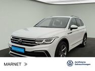 VW Tiguan, 1.5 TSI R-Line IQ DRIVE, Jahr 2023 - Bad Nauheim