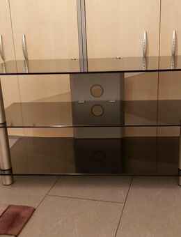 TV-Rack mit 3 Rauchglasplatten und Kabelblende - Köln