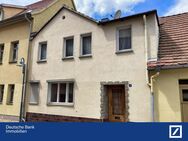 Zentrale Lage mit Potenzial: Ihr neues Zuhause wartet auf kreative Ideen ! - Sangerhausen