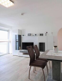Bezugsfertige 3-Zimmer-Wohnung mit 2 Balkonen und sagenhaftem Blick über Ingolstadt - Ingolstadt