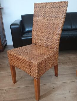 4 Rattan Stühle, zum Teil defekt - Berlin Spandau