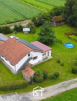 Geratskirchen - Einfamilienhaus auf grossem Grundstück - Geratskirchen