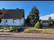 (VB) Reihenendhaus mit großem Grundstück, Werkstatt und Anbau in Hillersleben - 800?m² Grundstück - Westheide