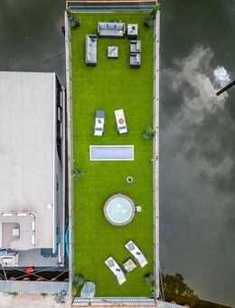 LUXUS Hausboot - 3 Etagen - 100m² Wohnen + 120 m² SONNENTERRASSE - Kamin, Kino, komplett individuell - Potsdam