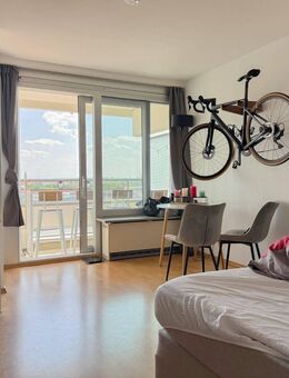 *** Charmante 1-Zimmer-Wohnung *** mit Balkon und atemberaubenden Ausblick auf die Alpen *** - München