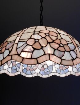 Dekorative Deckenlampe aus Glas - Leverkusen
