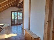 Dachgeschoss-Wohnung in Percha zum sofortigen Bezug - Starnberg