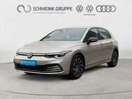 VW Golf VIII Life 1.5 eTSI DSG AHK Navi AppConnect - Wesel