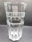 Smirnoff Glas ca. 14cm hoch Öffnung 7cm breit mit Eichstrich 4cl und 2cl in 45259