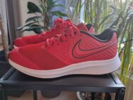 Nike Star Runner 2 - University Red/Black Volt, 38 - Bielefeld