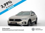 VW T-Roc, 1.0 TSI MOVE, Jahr 2023 - Groß Umstadt