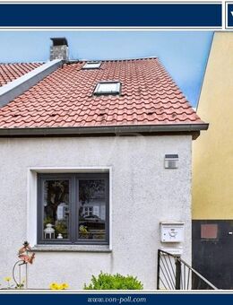 Historische Doppelhaushälfte mit großzügigem Garten und vielseitigen Nebengebäuden - Spreenhagen