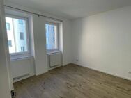 2-Zimmer-Wohnung mit Einbauküche in zentraler Lage in Nürnberg - Nürnberg