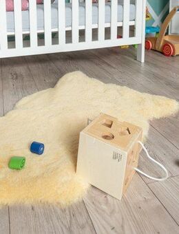 Heitmann Felle Fellteppich Baby-Lammfell, fellförmig, Höhe: 30 mm, echtes Lammfell, waschbar, Kinderzimmer