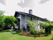 Charmantes Zweifamilienhaus mit Garage, Stellplatz und Keller in Fröndenberg-Dellwig - Fröndenberg (Ruhr)