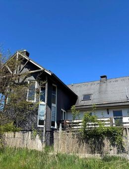 Sie suchen das Außergewöhnliche? Einfamilienhaus in Döbra mit offener Galerie im schönen Frankenwald - Schwarzenbach (Wald)