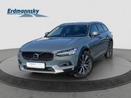 Volvo V90, B4 Cross Country Plus AWD, Jahr 2023 - Celle