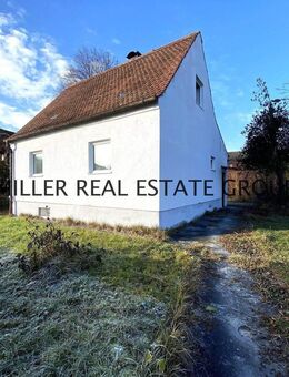 Charmantes Haus mit Garten in Bestlage von Ingolstadt - ideal zum Sanieren oder Neubauen! - Ingolstadt