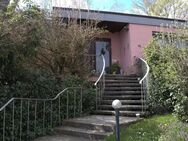 Wunderschöner Bungalow - mit ausgebautem UG als Wohnung - Garten und Garage in Wertheim - Wertheim
