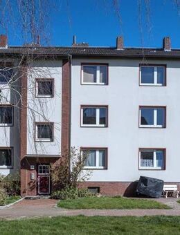 Gemütliche 3 ZKB-Etagenwohnung mit Tageslicht-Badezimmer - Wilhelmshaven