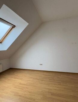 IK | Dittweiler - Helle 3 ZKB Dachgeschoßwohnung - Dittweiler