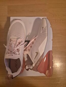 Nike air 270 Größe 41 - Offingen