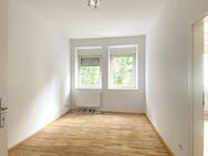 HEGERICH: Renovierte, helle 2-Zimmer-Wohnung in Nürnberger Südstadt - Nürnberg