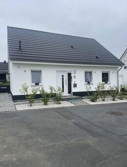 Helle 2 Zimmer Wohnung, mit Einbauküche in Menden-Halingen - Menden (Sauerland)