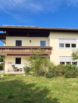 Ruhig und sonnig gelegenes Ein- bis Zweifamilienhaus in Palling, perfekt als Mehrgenerationenhaus! - Palling